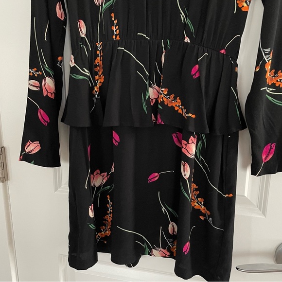 H&M Floral Peplum Long Sleeve Dress Size 8 - Picture 2 of 7